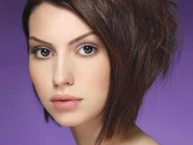 Mod Haircuts Of Women's Photos